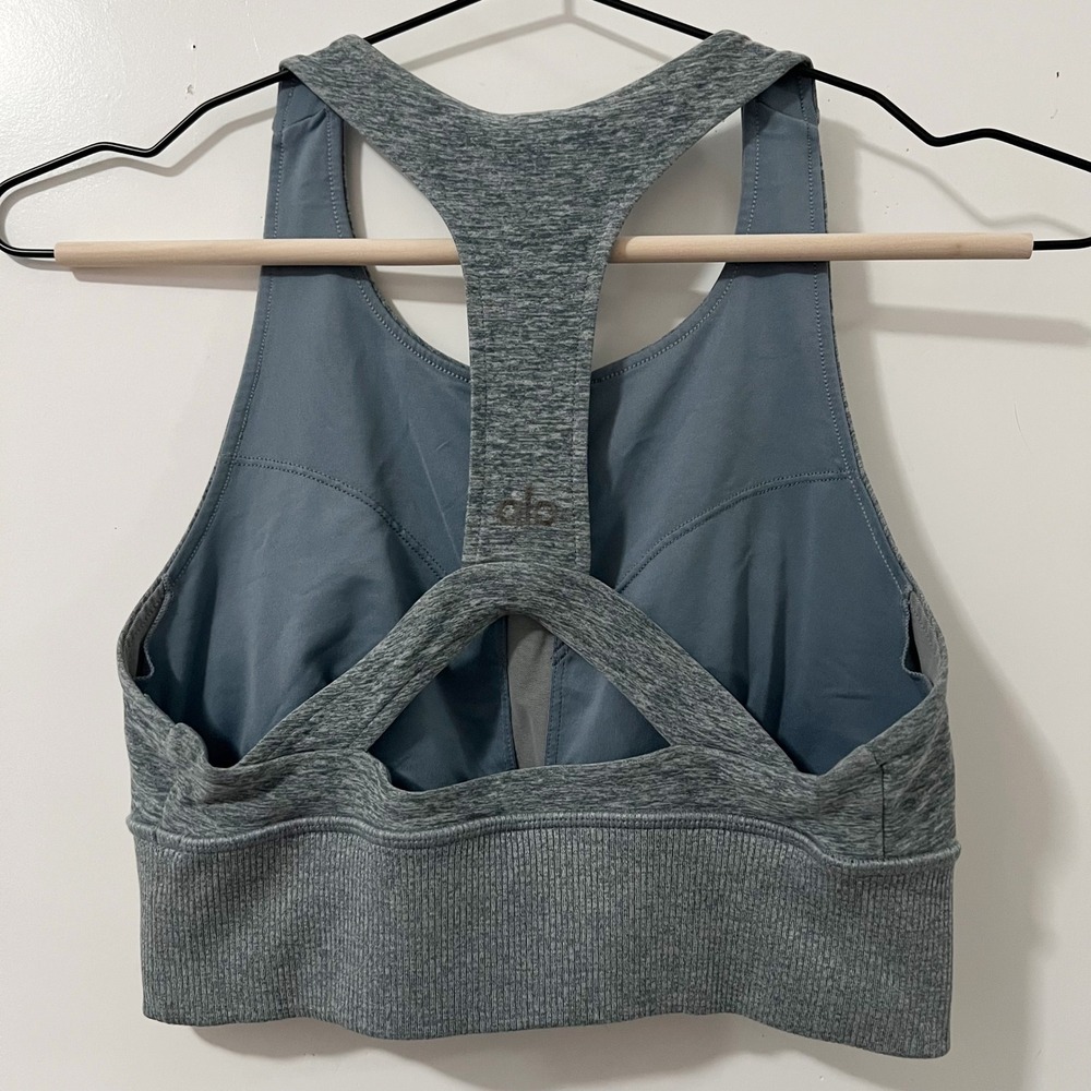 Alo Yoga XS Heather Gray Racerback Sports Bra Ribbed Band Workout Activewear - Picture 3 of 9